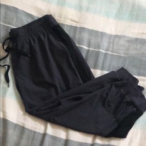 NWOT Cropped Joggers!